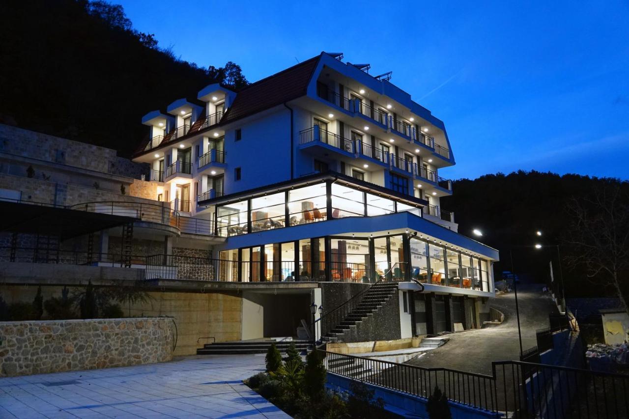 Dishli Hotel & Spa Struga Exteriör bild